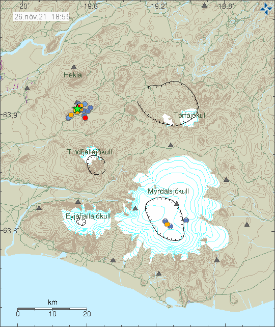 Green star south of Hekla volcano in a swarm of blue, orange and one dark red dot showing the earthquake activity in the area over the lst 48 hours
