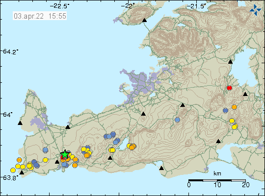 Green star on the map north of Grindavík town shows the main earthquake swarm