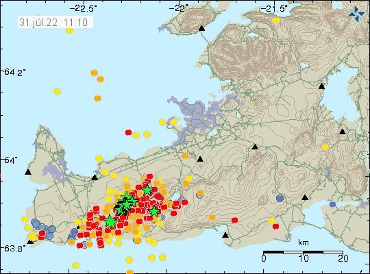 A lot of red dots on Reykjanes peninusla as the heavy earthquake swarm continues. A lot of green stars in a line close to Fagradalsfjall mountain, showing the location of the strongest earthqaukes
