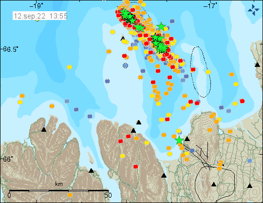Green stars and red dots in line east of Grímsey island in the ocean. Green star is also close to Húsavík, but that might be an error in recording
