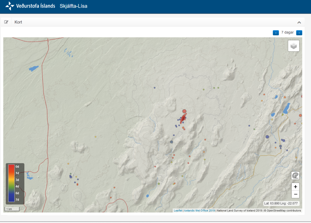 High resolution image of the earthquakes in Skjálfta-Lísa interactive earthquake map from Icelandic Met Office. It shows the dots line up in a fissure like location. 