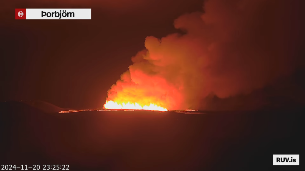 The lava fountains of the eruption as it started at 23:25 UTC in Iceland. Cloud of gas drifts towards south as wind is blowing from the north.