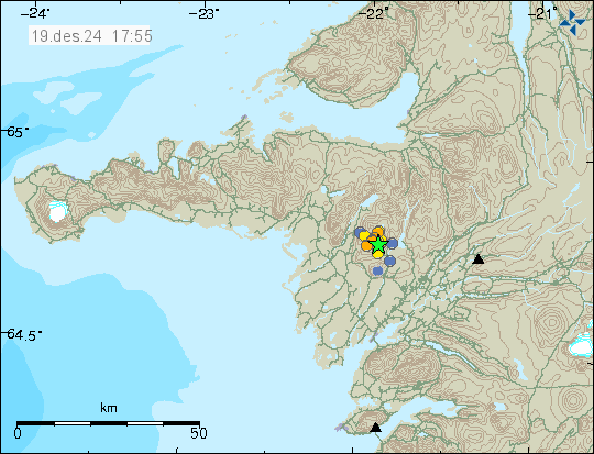 Green star and blue and orange dots showing the smaller earthquakes. 