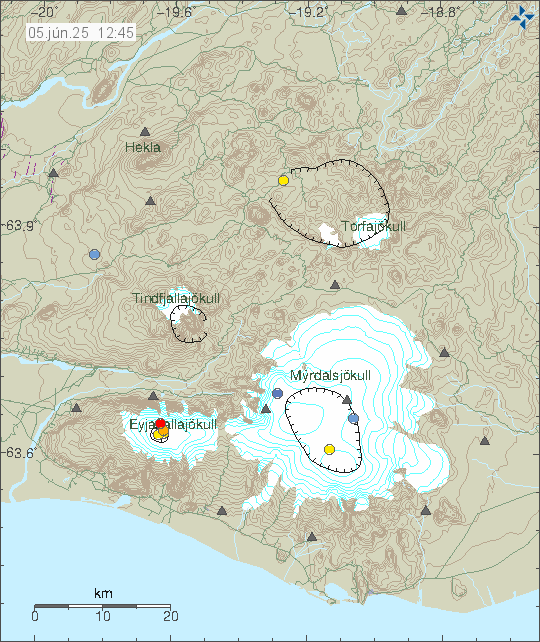 Orange and red dots showing the smaller earthquakes in Eyjafjallajökull volcano. That is located west of Mýrdalsjökull glacier.